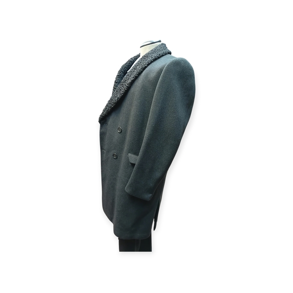 Men's Classic Charcoal Double-Breasted Pea Coat - Picture 4 of 6